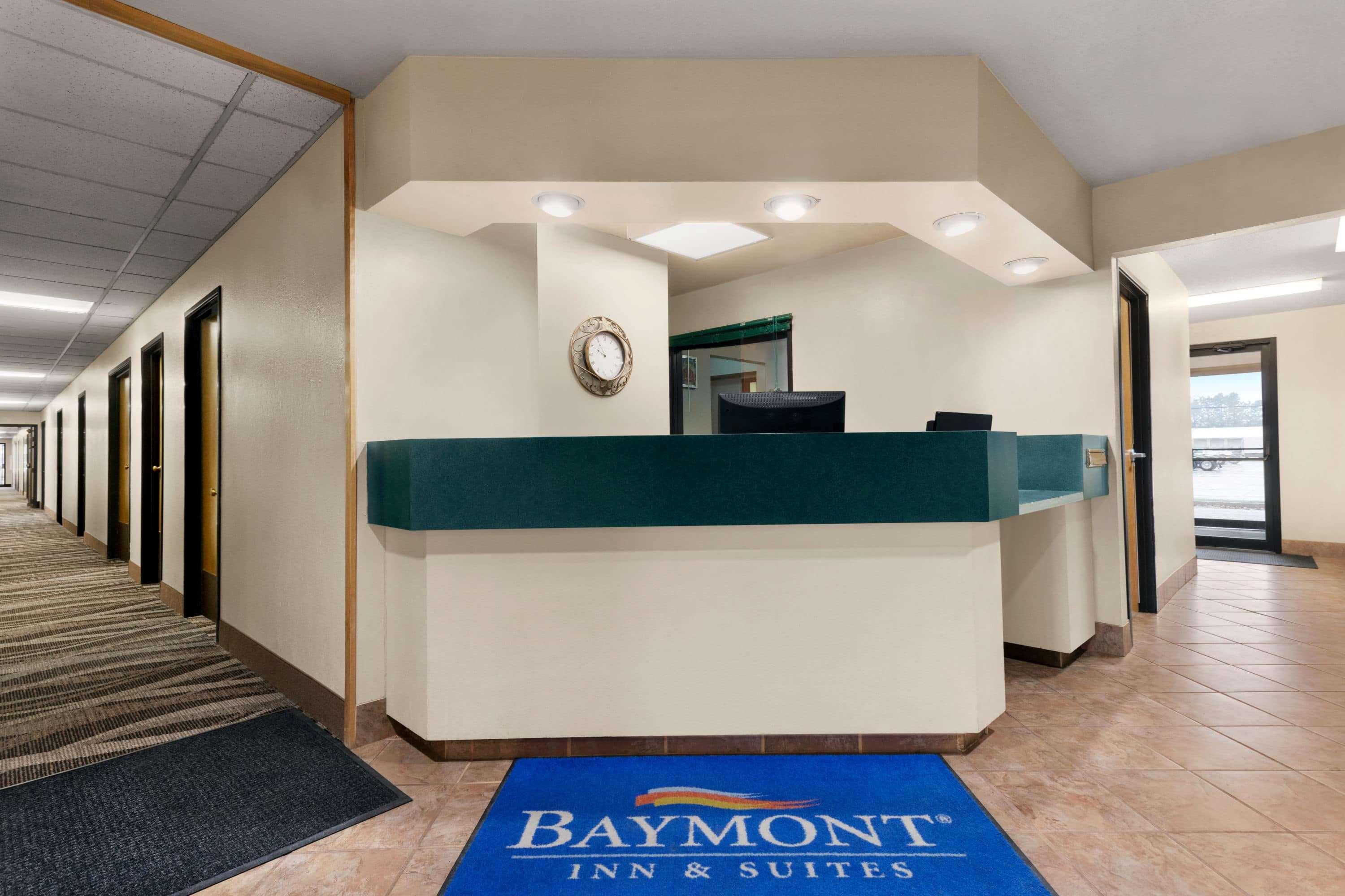 Baymont By Wyndham Sioux Falls North,I-29,Russell St, Airport מראה חיצוני תמונה
